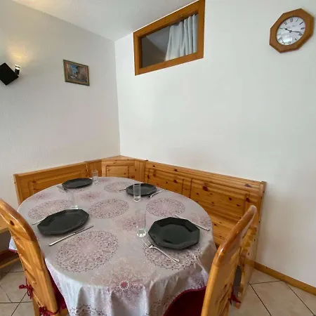 Chaleureux Au Grand Bornand - 6 Personnes, Balcon, Parking, Proche Centre - Fr-1-241-131 *