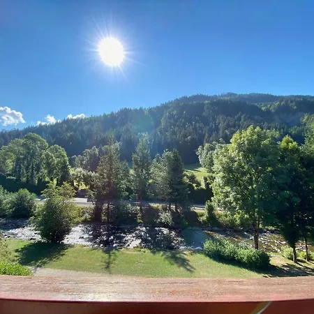 Chaleureux Au Grand Bornand - 6 Personnes, Balcon, Parking, Proche Centre - Fr-1-241-131 Le Grand-Bornand